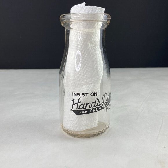 Vintage Hand's Dairy and Creamery Half Pint Milk Bottle Sidney Nebraska 1940s - Picture 6 of 10